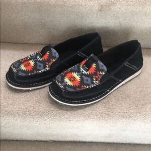 ARIAT-Black Slip-On Loafers with Vibrant Aztec Print